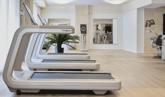 Palazzo Parigi palestra Technogym Milano