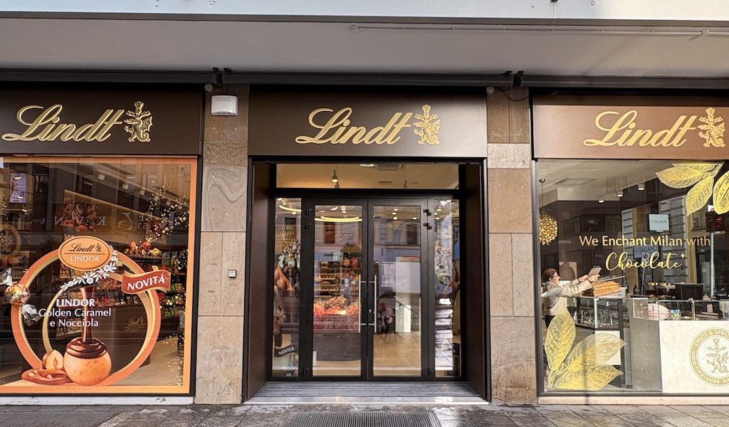 Lindt Chocolate Shop Milano
